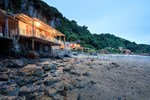 Phí tham quan, lưu trú nghỉ đêm