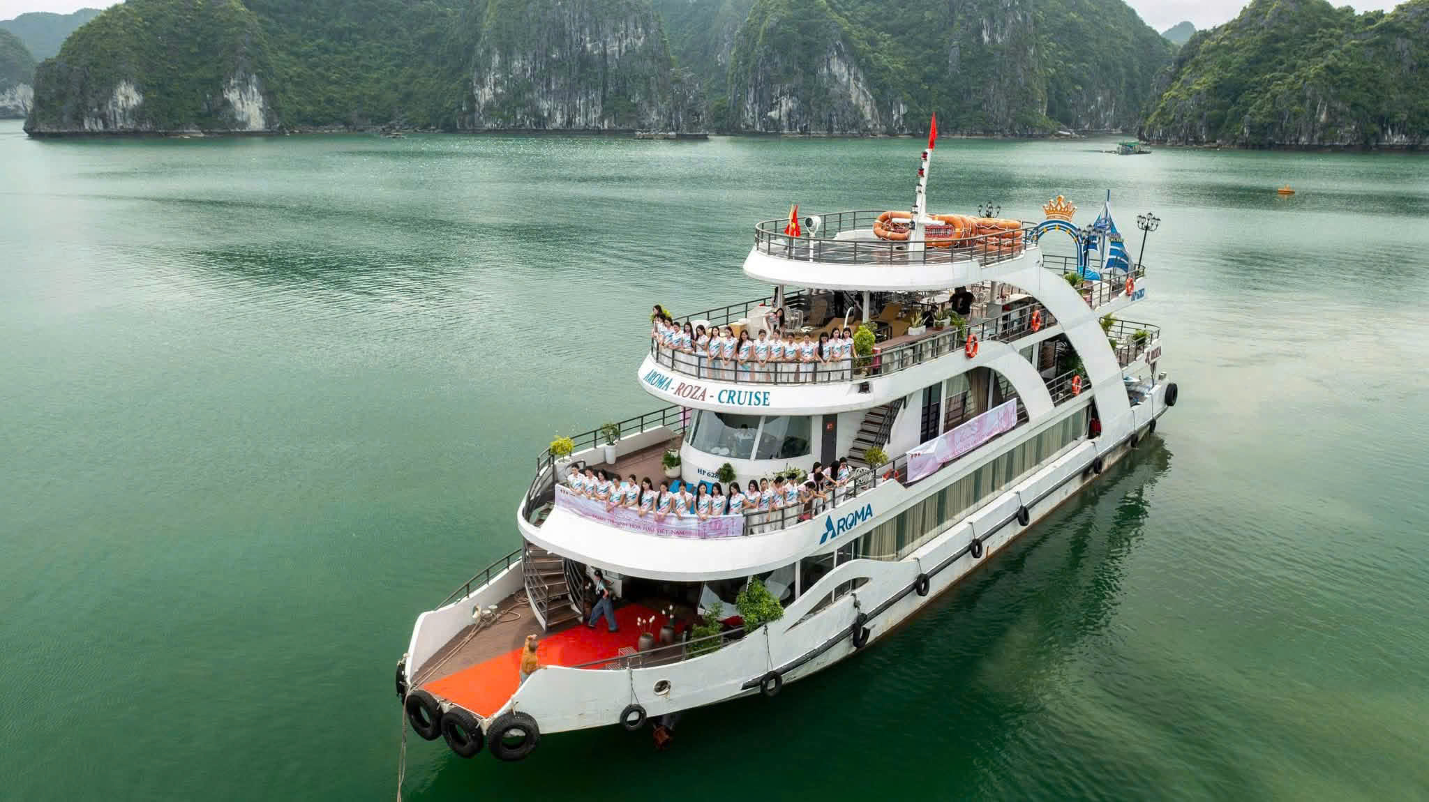 HOA HẬU VIỆT NAM 2026 – NHAN SẮC VIỆT GIỮA TUYỆT TÁC VỊNH LAN HẠ